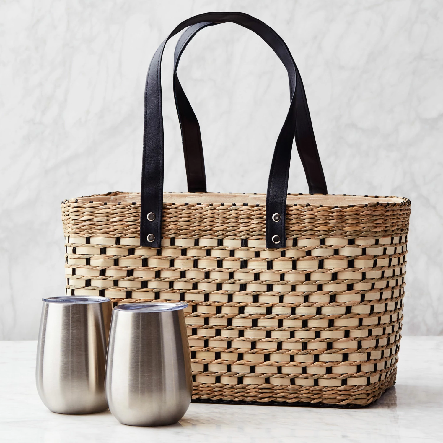 Deluxe Gourmet Picnic Gift Basket With Wine - Image 3